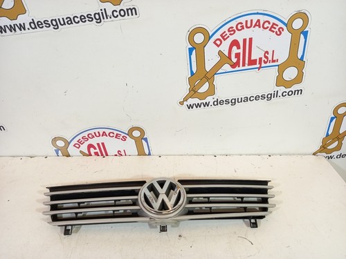 1057115 front grille 104628