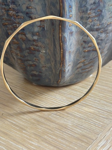 Solid carat gold bangle - carat,