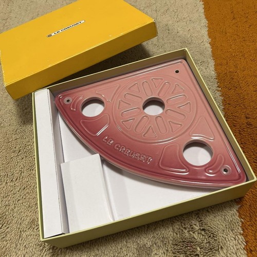 Creuset tier pot stand - creuset,