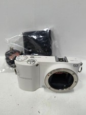 Samsung NX NX1000 20.3MP