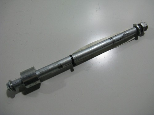 Rear thru axle - axle,