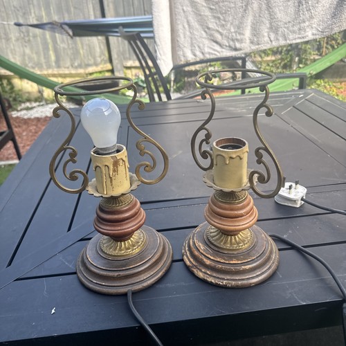 Vintage table lamp features - lamp,