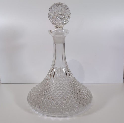 Ships decanter crystal cut - ships,