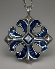 Vintage Miracle Blue Enamel Maltese Cross Silver Tone Celtic Pendant Necklace 56