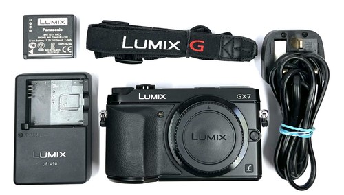 Near mint panasonic lumix - near,