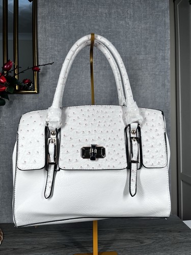 White ostrich effect - white, large