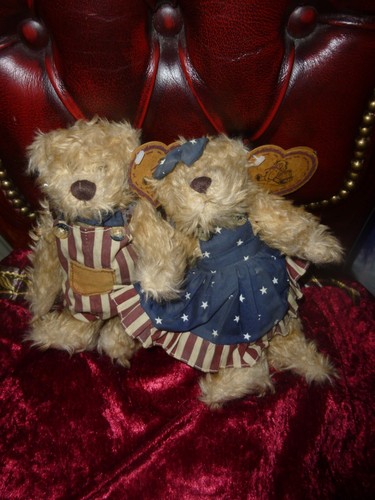 Heartfelt collectibles - 2x,