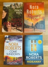BOOK - Collection Of X4 Nora Roberts Novels Paperback Bundle Come Sundown 