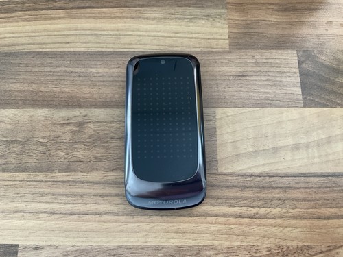 Motorola gleam flip phone - motorola,