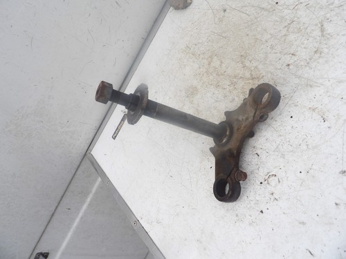 Suzuki 200 bottom yoke - 200,