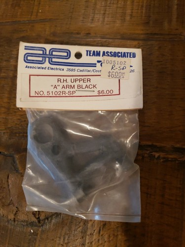 Vintage team associated - 1/8,