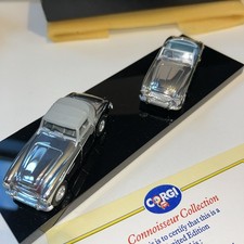 CORGI CONNOISSEUR COLLECTION 'AUSTIN HEALEY 3000 SET'. 1:43 BOXED. Ltd Edition
