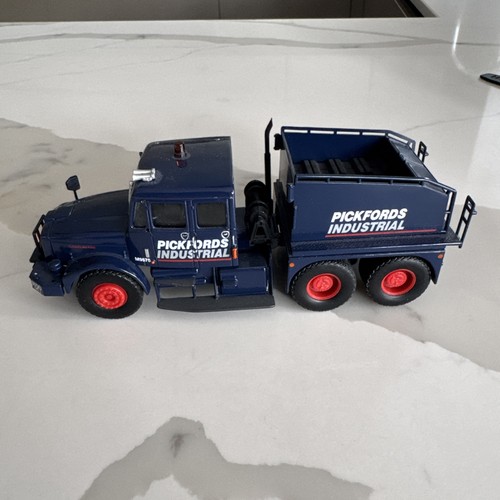 Corgi toys scammell contractor - toys,