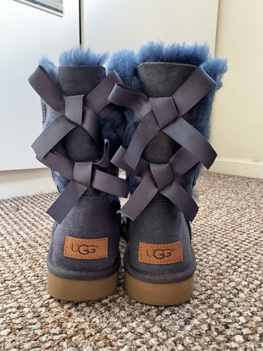 Ugg dark blue boots - ugg, bow