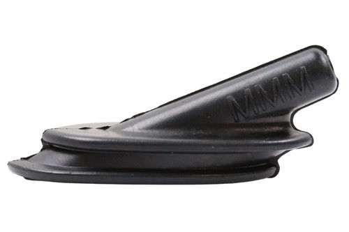Rubber grommet for clutch