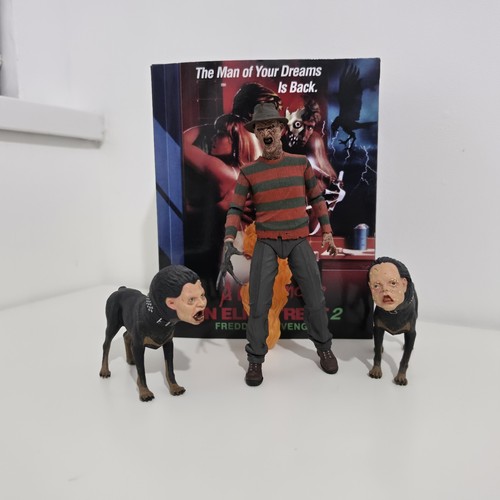 Neca nightmare elm - on, street