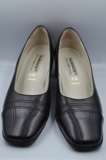 VINTAGE RARE Salamander Lady