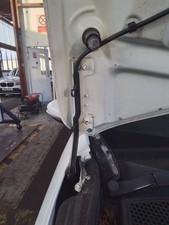 BONNET HINGE RH PEUGEOT 2008