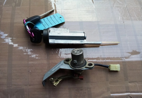Toyota mr2 ignition barrel - toyota,