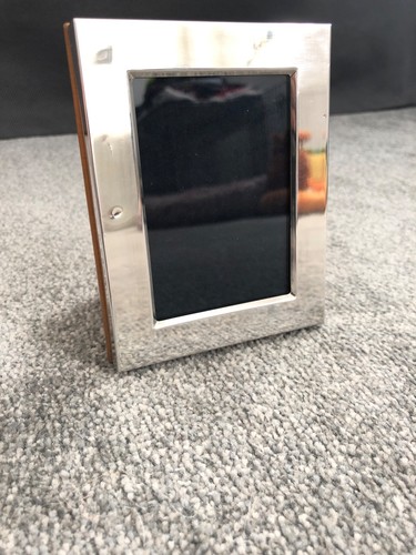 Carrs sheffield silver - of,