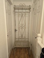 Gorgeous Shabby Chic Unit. ?