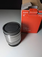SONY E 30mm f/3.5 MACRO