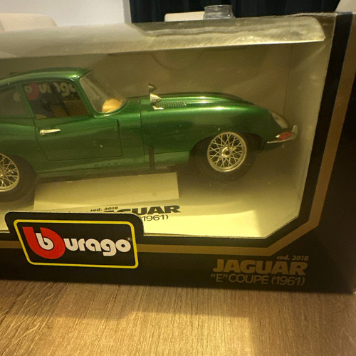 Bburago diecast gold 18 - bburago,