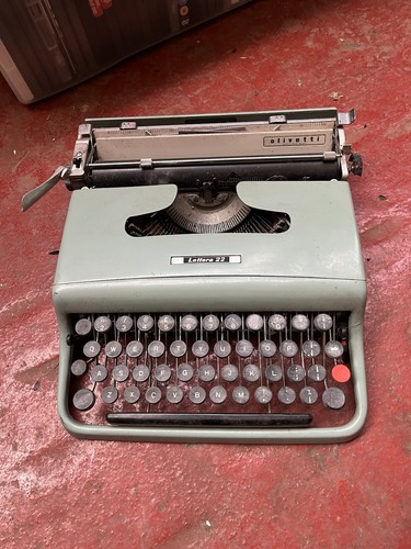 Olivetti lettera typewriter - olivetti,