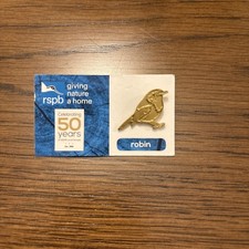 RSPB Pin Badge Special GNaH