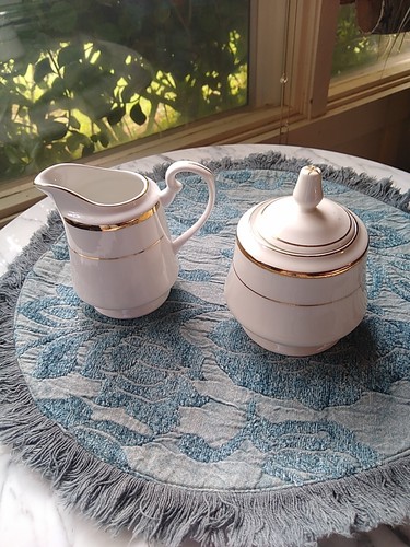 American atelier cream sugar - american,