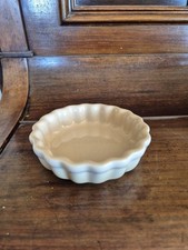 ⭐️A Lovely LE CREUSET Stoneware Mini Tartlet Fluted Flan Dish, Meringue Cream