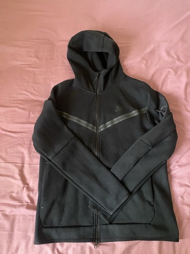 Black nike tech fleece - nike,