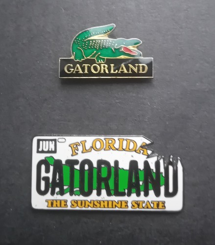Pair pin badges from - pair,