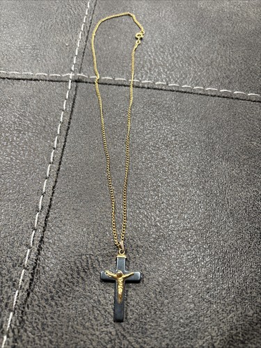 Cross with jesus necklace gold - jesus,