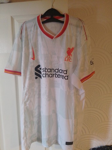Liverpool 2024 25 third - liverpool, 2024/25