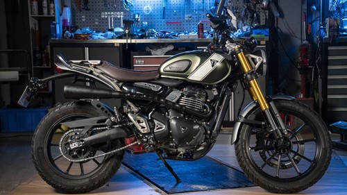 Full exhaust for triumph - exhaust,