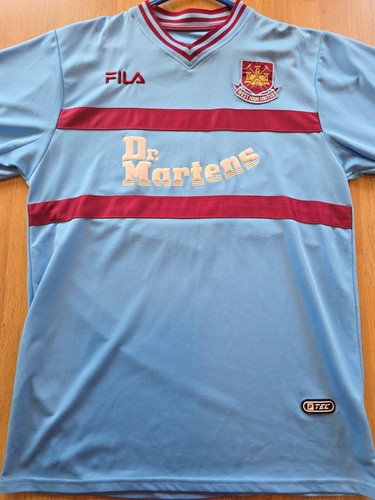 West ham united 2001 - united, away