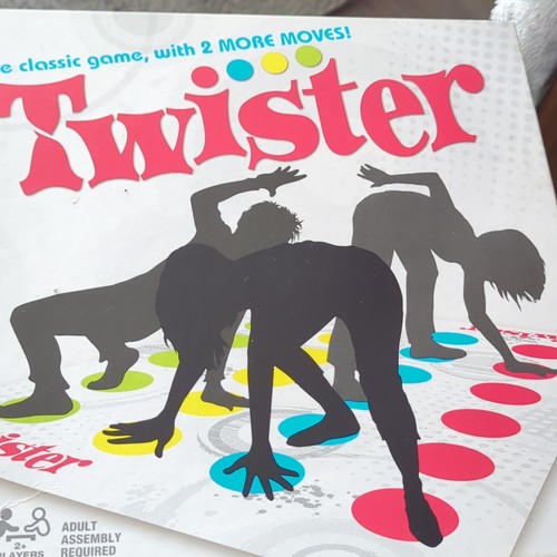 Hasbro twister board game - game, 6+