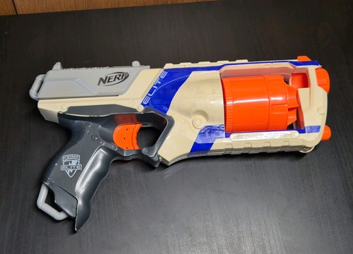 Nerf strike elite - nerf, strongarm