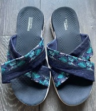 Skechers Goga Max Sandals with