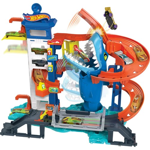 Shark attack escape playset - escape,