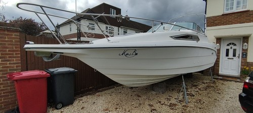 Rinker fiesta vee 260 series - fiesta,