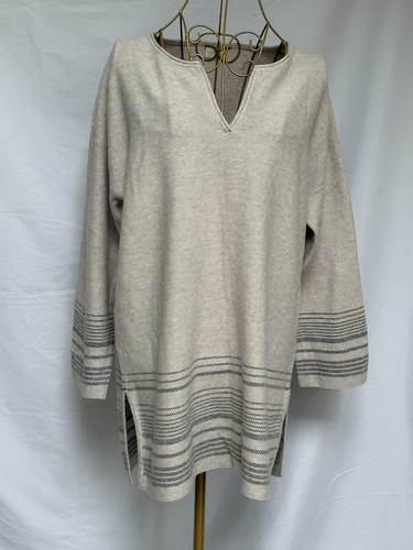 Poetry split neckline - poetry,