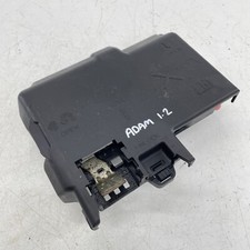 VAUXHALL ADAM BATTERY FUSE
