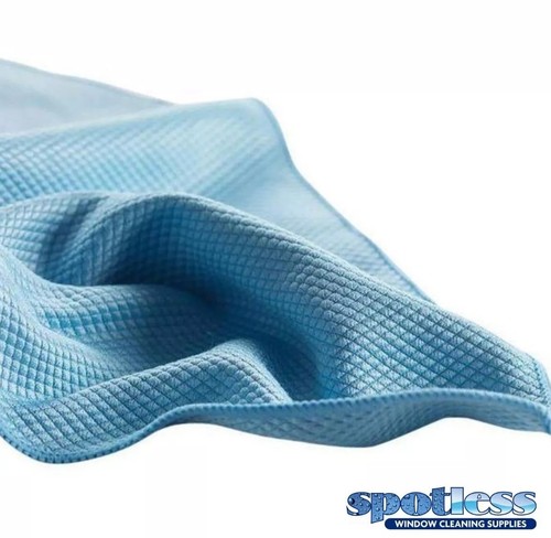 Large fishscale microfibre - large,