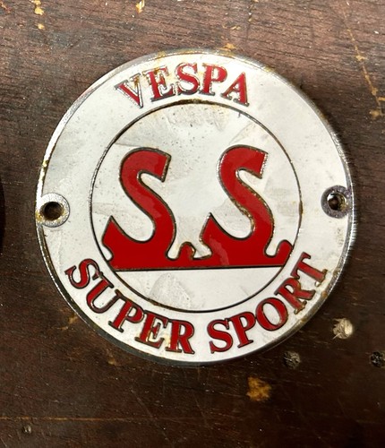 Vespa badge - vespa, ss