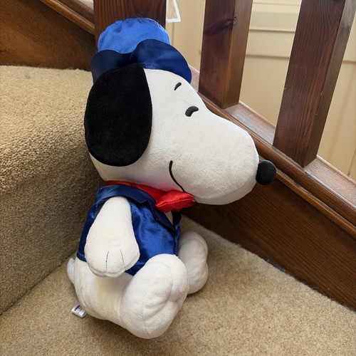 Small snoopy plushie toy - small,