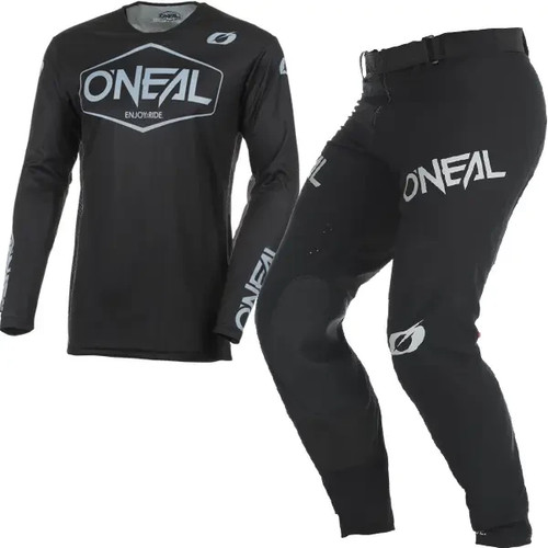 Neal mayhem solid black - solid,