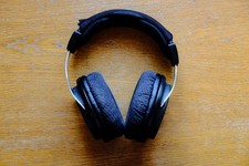Shure SRH1540 Closed-Back
