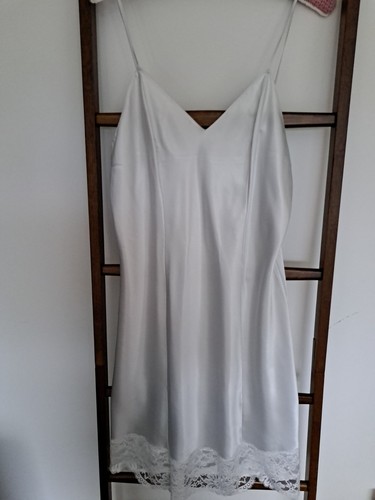 Vintage ladies full slip - vintage,